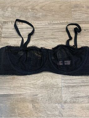 Victoria Secret Incredible Unlined Multi-way Lace Bra